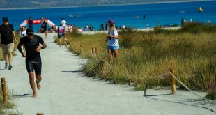 Salda Gölünde Triatlon Coşkusu